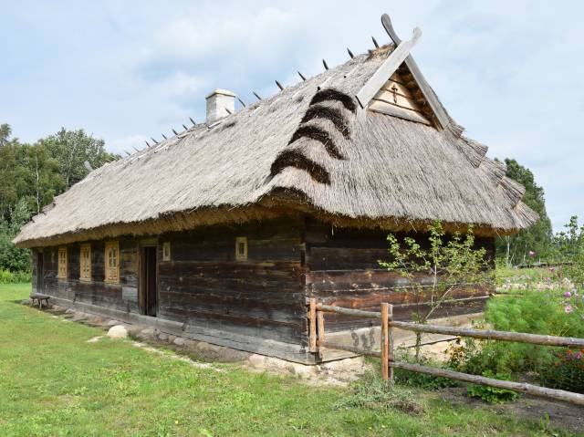 Hut in Czyże from 1888
