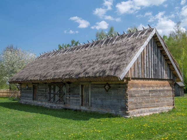Budynek inwentarski z Perek-Mazowsza z przełomu XIX i XX w.